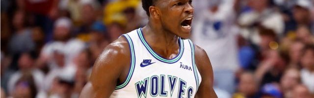 开云体育网址-先抑后扬再添代表作！爱德华兹季后赛表现压制SGA