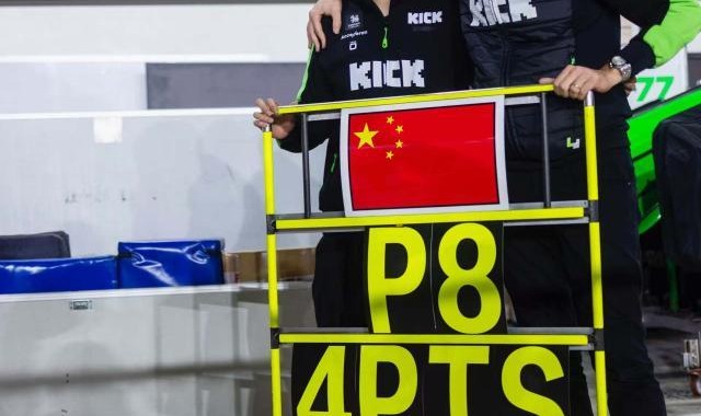 周冠宇实现积分突破 郑重表明2026年回归决心