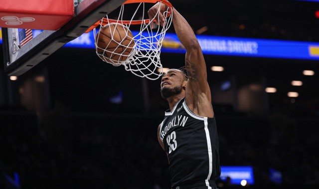 开云体育官网-克拉克斯顿：经纪人会处理交易流言的问题 我就专注于打好球