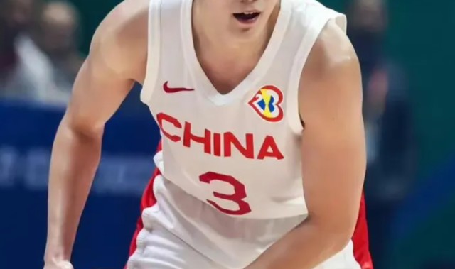 开云体育官网-中国男篮12人大名单预测！胡明轩领衔徐昕入选，庞峥麟首亮相